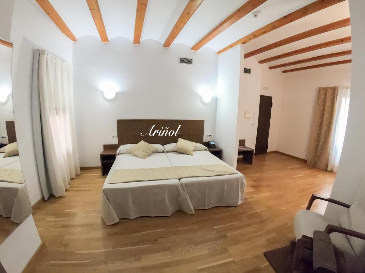 Valdealgorfa Hotel Baron Andilla מראה חיצוני תמונה