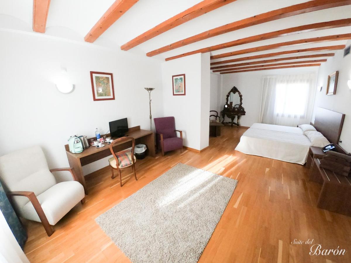 Valdealgorfa Hotel Baron Andilla מראה חיצוני תמונה