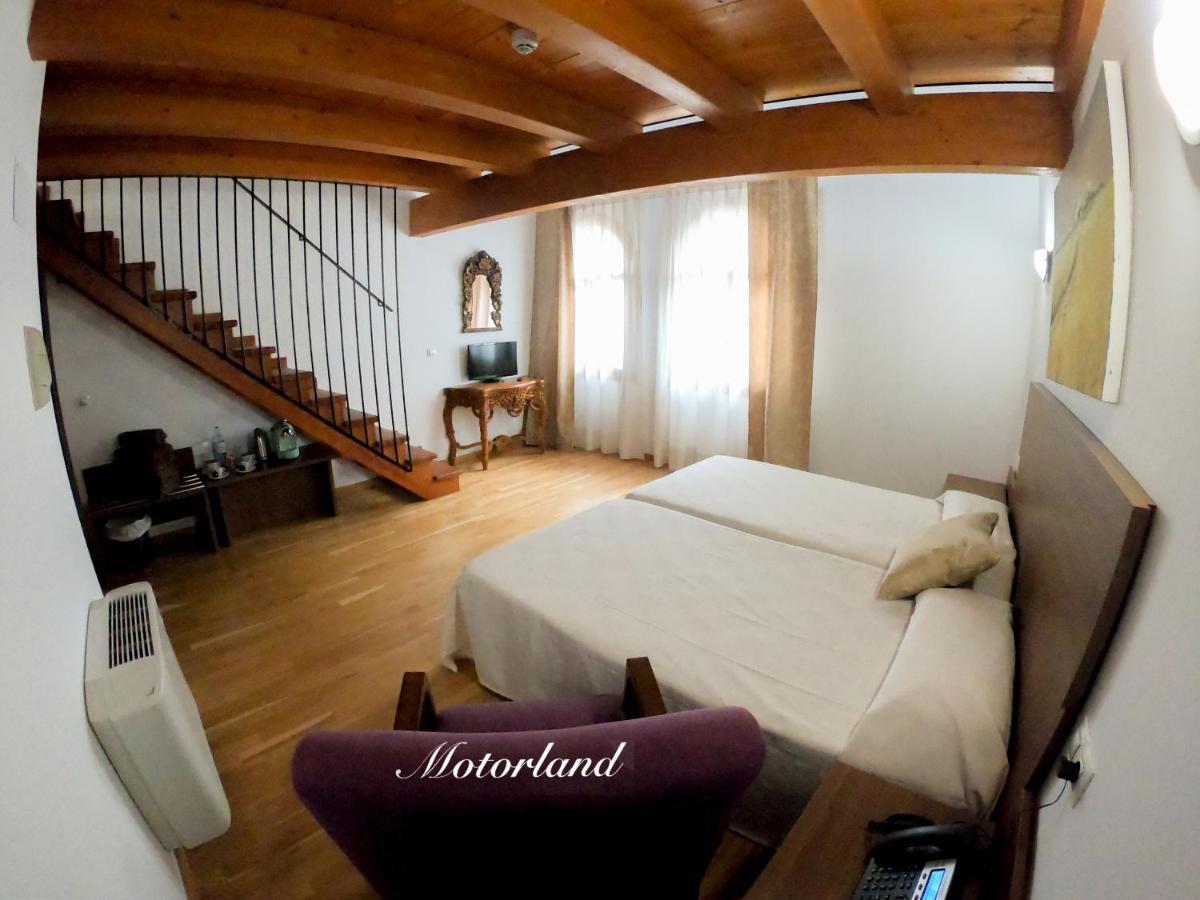 Valdealgorfa Hotel Baron Andilla מראה חיצוני תמונה
