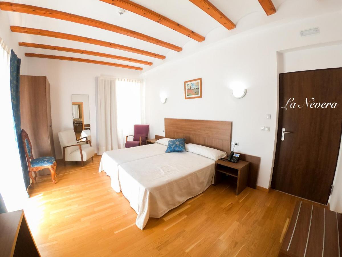 Valdealgorfa Hotel Baron Andilla מראה חיצוני תמונה