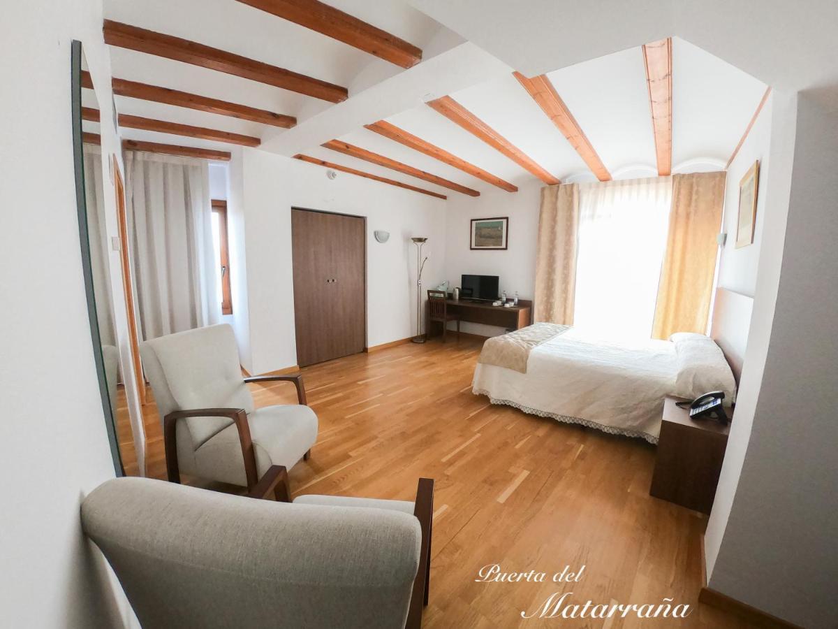 Valdealgorfa Hotel Baron Andilla מראה חיצוני תמונה