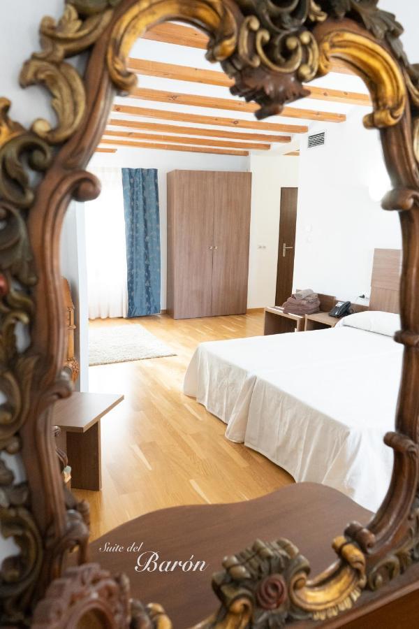 Valdealgorfa Hotel Baron Andilla מראה חיצוני תמונה
