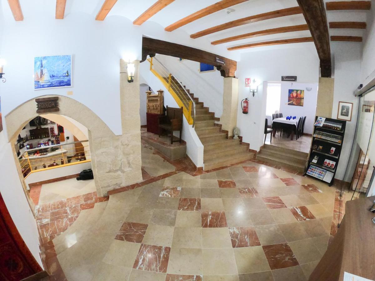 Valdealgorfa Hotel Baron Andilla מראה חיצוני תמונה